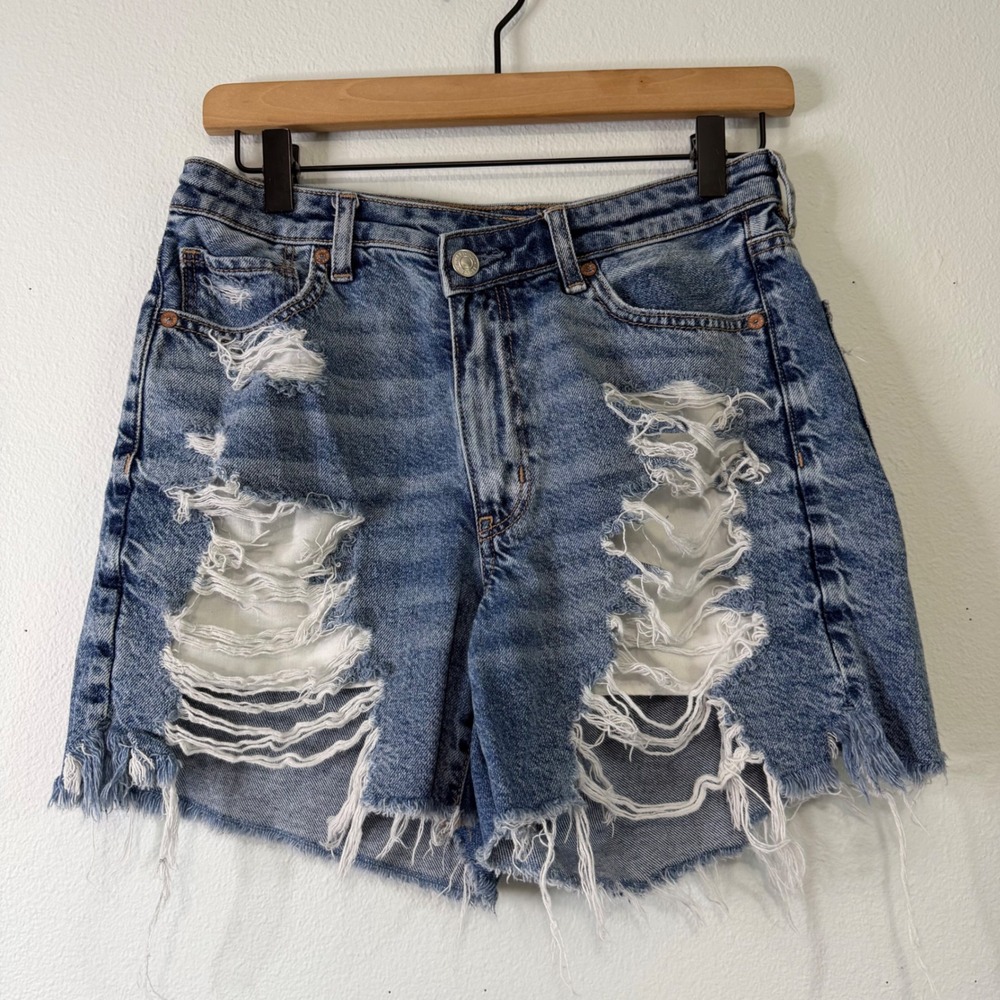 American Eagle - Highest Rise Baggy Jean Shorts Heavily Distressed Medium Wash